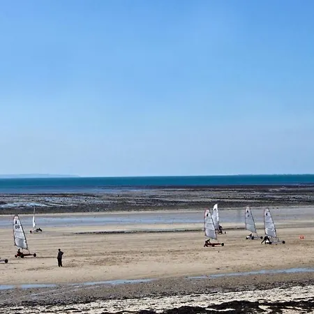 Semesterbostad Bretteville-sur-ay Sleeps 6
